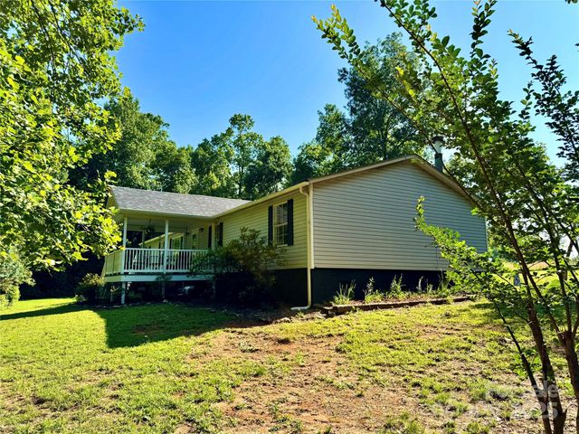 3190 Wild Dogwood Lane, Morganton, NC 28655
