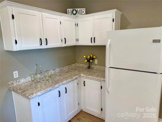 3190 Wild Dogwood Lane, Morganton, NC 28655