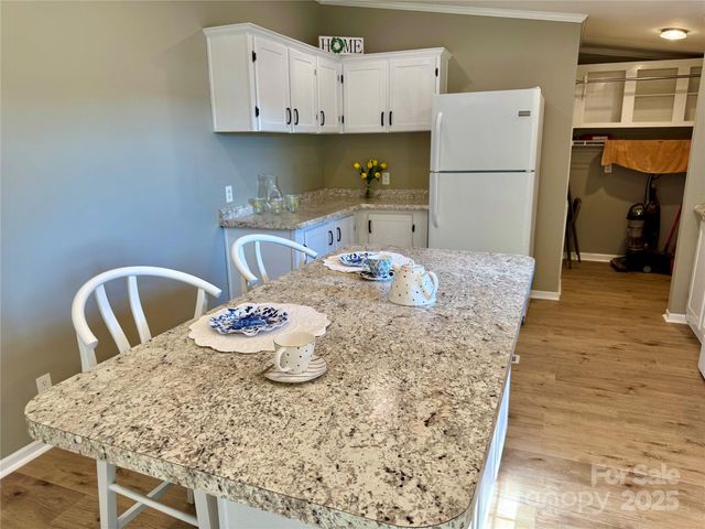 3190 Wild Dogwood Lane, Morganton, NC 28655