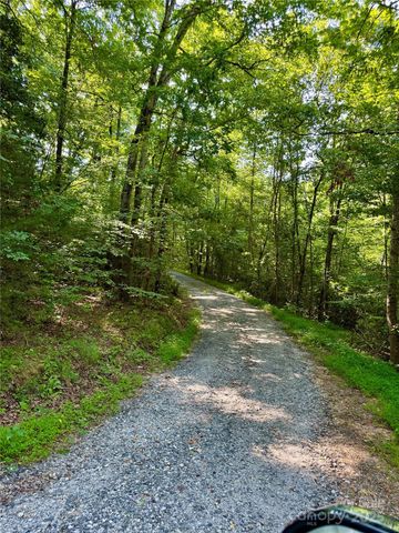 3190 Wild Dogwood Lane, Morganton, NC 28655