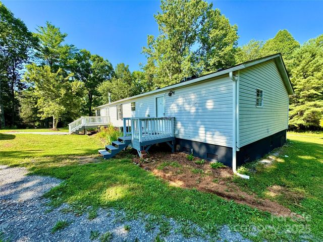 3190 Wild Dogwood Lane, Morganton, NC 28655