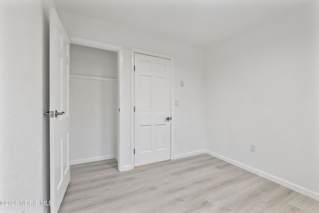 14590 Liberty Hi Road, Bowling Green, OH 43402