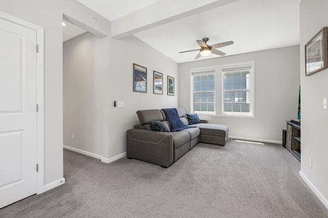8133 Arrowwood Lane N, Maple Grove, MN 55369