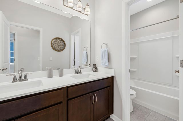 8133 Arrowwood Lane N, Maple Grove, MN 55369