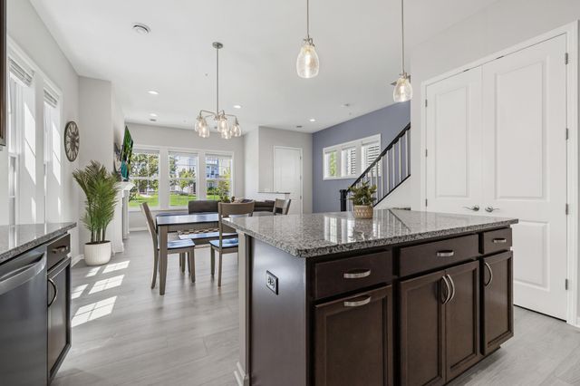 8133 Arrowwood Lane N, Maple Grove, MN 55369