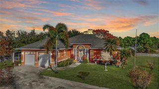 836 Worth AVE S, Lehigh Acres, FL 33974