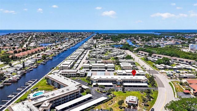 5197 SILENT LOOP 124, New Port Richey, FL 34652