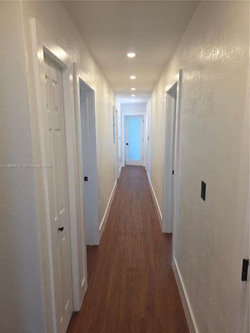 2520 NW 108th St, Miami, FL 33167