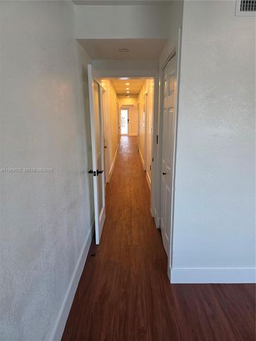 2520 NW 108th St, Miami, FL 33167