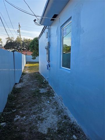 2520 NW 108th St, Miami, FL 33167