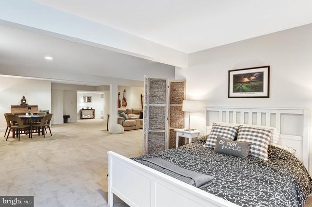 15220 FOG MOUNTAIN CIR, Haymarket, VA 20169