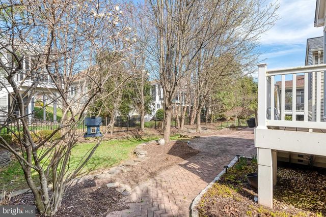 15220 FOG MOUNTAIN CIR, Haymarket, VA 20169