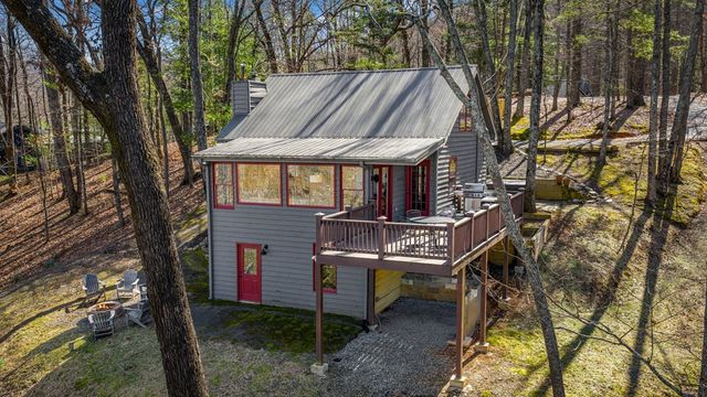 240 Mountain View Court, Ellijay, GA 30536