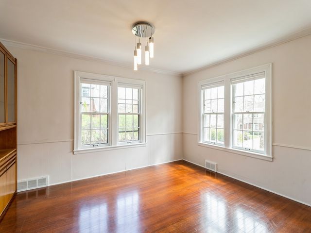 322 49th Street, Des Moines, IA 50312