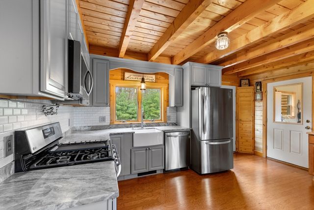 81 S Meadow Rd, Carver, MA 02330
