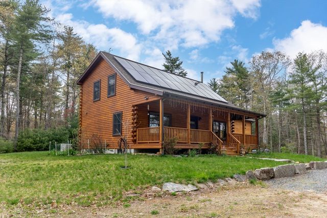 81 S Meadow Rd, Carver, MA 02330