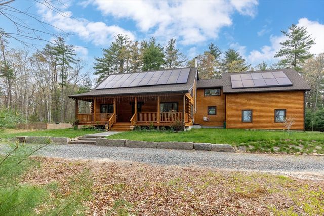 81 S Meadow Rd, Carver, MA 02330