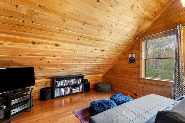81 S Meadow Rd, Carver, MA 02330