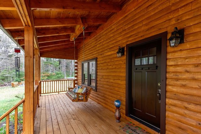 81 S Meadow Rd, Carver, MA 02330