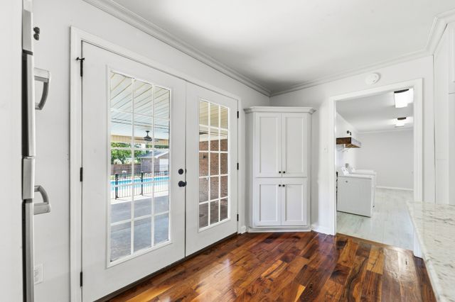 804 Redwood Cir, Columbia, TN 38401