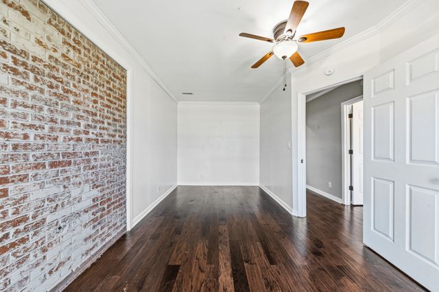 804 Redwood Cir, Columbia, TN 38401