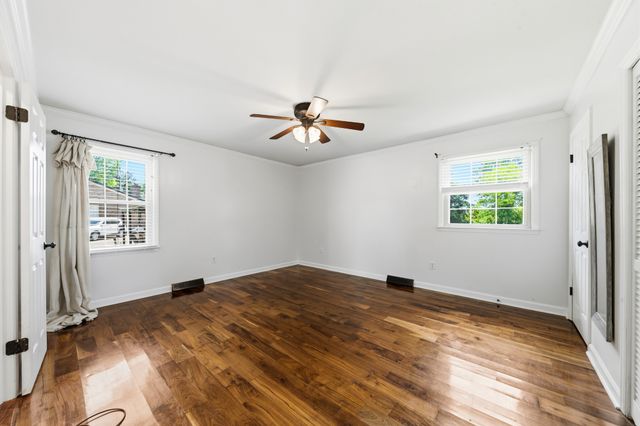804 Redwood Cir, Columbia, TN 38401