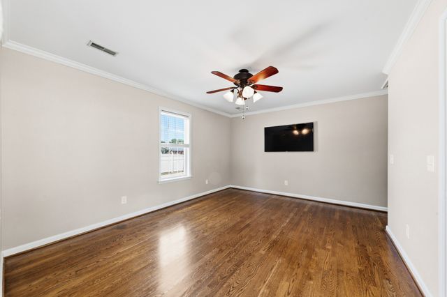 804 Redwood Cir, Columbia, TN 38401