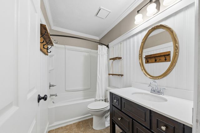 804 Redwood Cir, Columbia, TN 38401