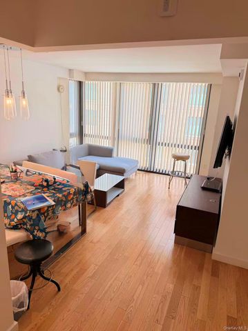 39-16 Prince Street 6Floor, Flushing, NY 11354