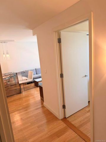 39-16 Prince Street 6Floor, Flushing, NY 11354