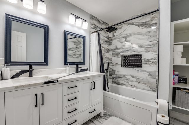 719 Meadowbrooke Circle, Duncanville, TX 75137