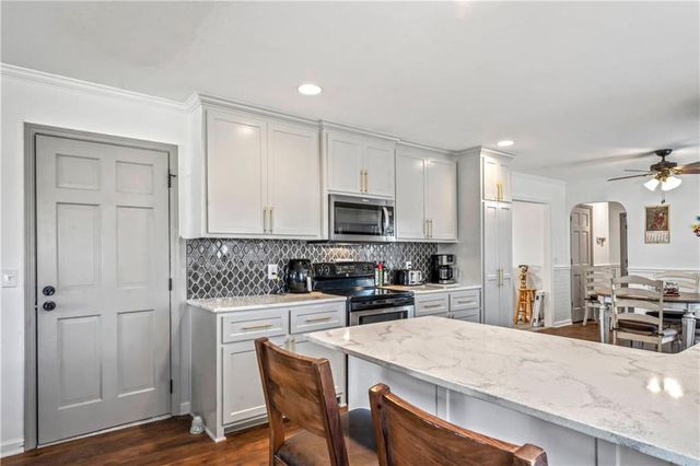 148 SW 1971st Road, Kingsville, MO 64061