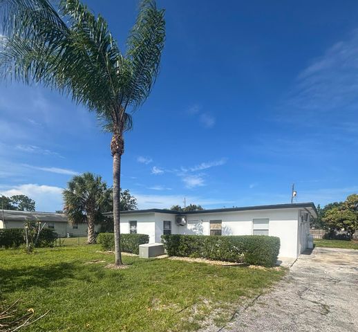 328 Urquhart Street, Lake Worth Beach, FL 33461