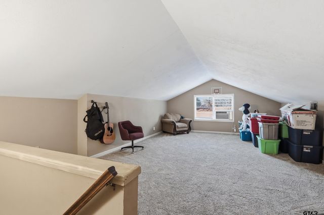 306 Dellwood Drive, Mount Pleasant, TX 75455