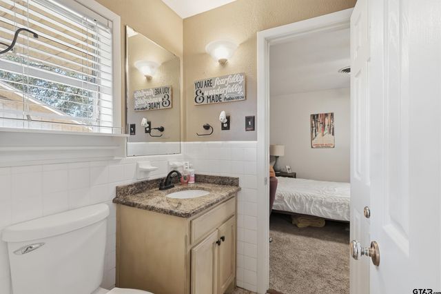 306 Dellwood Drive, Mount Pleasant, TX 75455