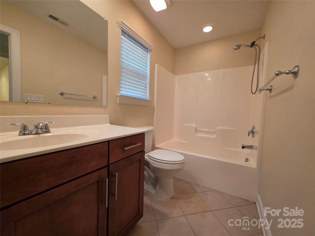 6319 Baltray Road, Charlotte, NC 28278