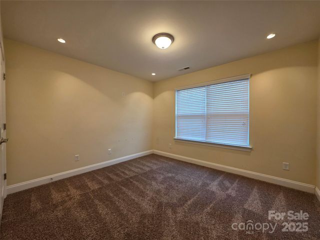 6319 Baltray Road, Charlotte, NC 28278