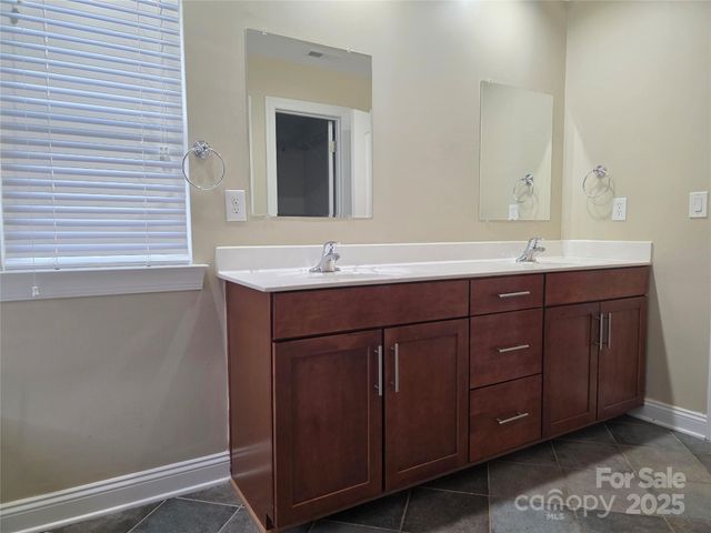 6319 Baltray Road, Charlotte, NC 28278