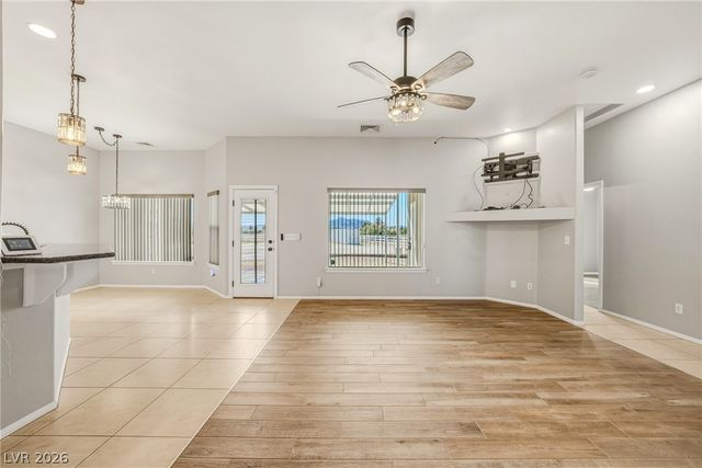 880 Benson Circle, Pahrump, NV 89060