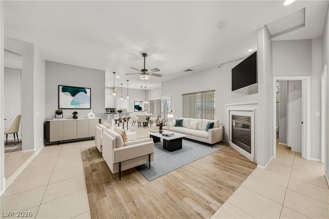 880 Benson Circle, Pahrump, NV 89060