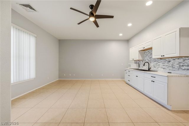 880 Benson Circle, Pahrump, NV 89060