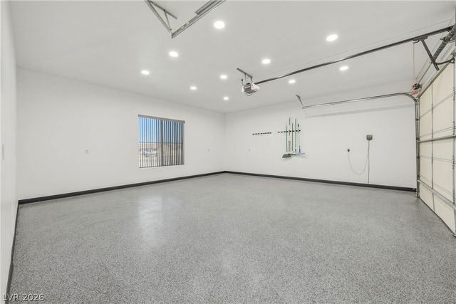 880 Benson Circle, Pahrump, NV 89060