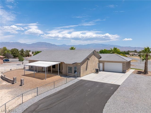 880 Benson Circle, Pahrump, NV 89060