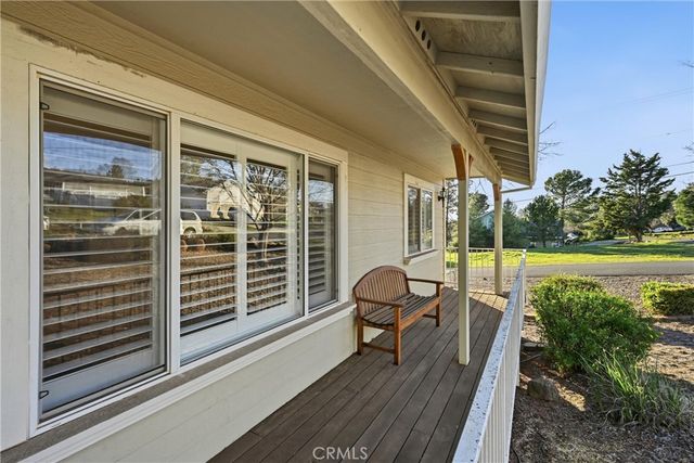 19093 Ravenhill Road, Hidden Valley Lake, CA 95467