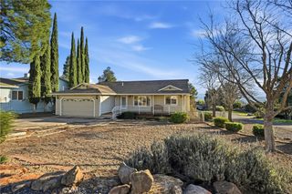 19093 Ravenhill Road, Hidden Valley Lake, CA 95467