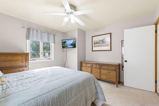 3421 S 80th STREET, Milwaukee, WI 53219