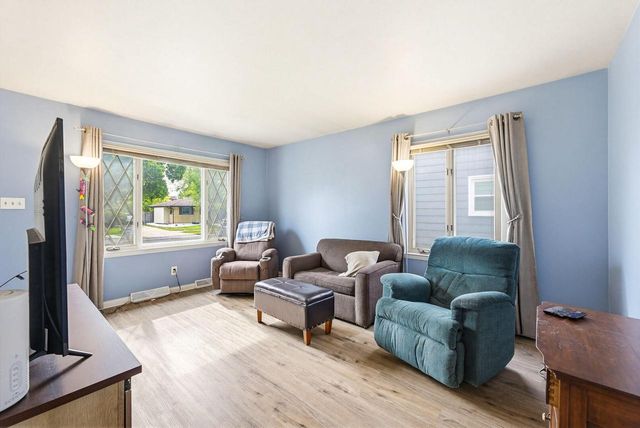 3421 S 80th STREET, Milwaukee, WI 53219