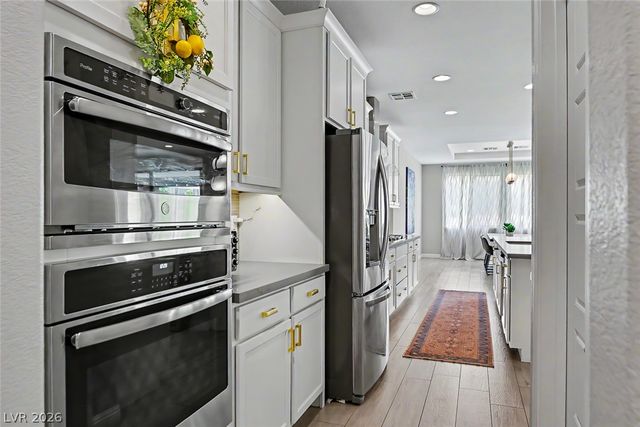 5937 Villa Loma Street, Las Vegas, NV 89148