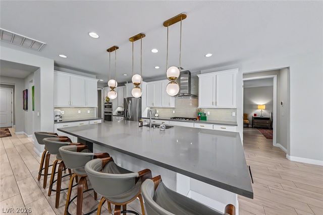 5937 Villa Loma Street, Las Vegas, NV 89148