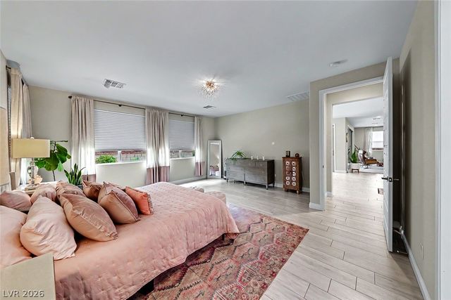 5937 Villa Loma Street, Las Vegas, NV 89148